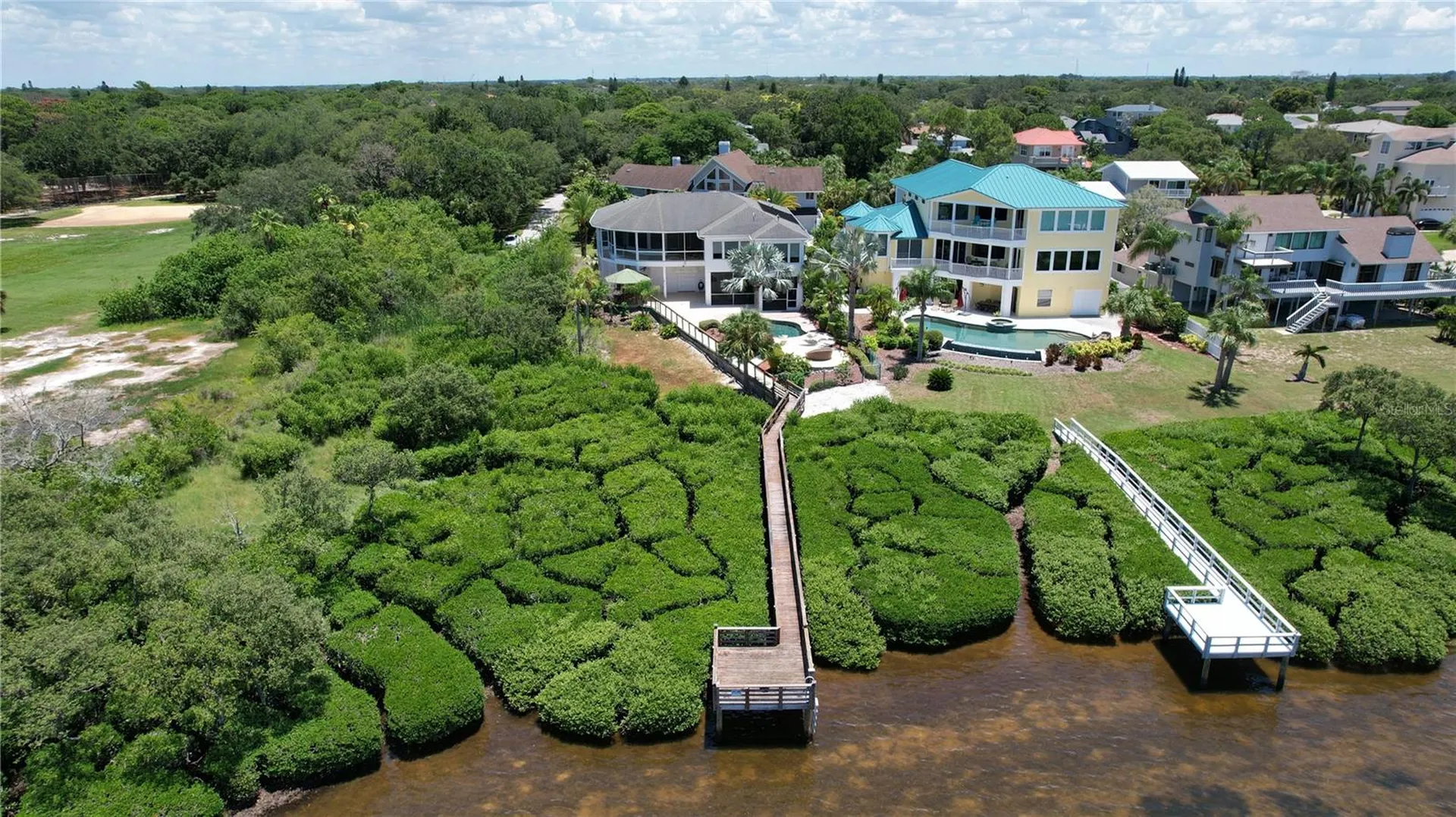 511 Seaview Drive Tarpon Springs FL 34689