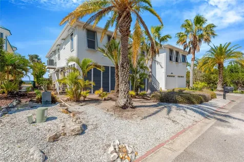511 Seaview Drive Tarpon Springs FL 34689