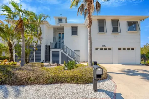 511 Seaview Drive Tarpon Springs FL 34689