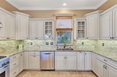 511 Seaview Drive Tarpon Springs FL 34689