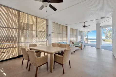 511 Seaview Drive Tarpon Springs FL 34689