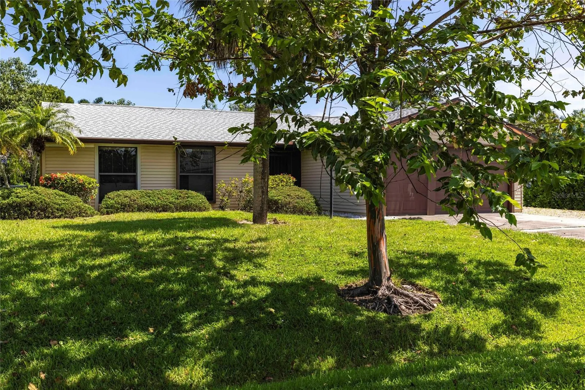 2345 Outrigger Lane Naples FL 34104