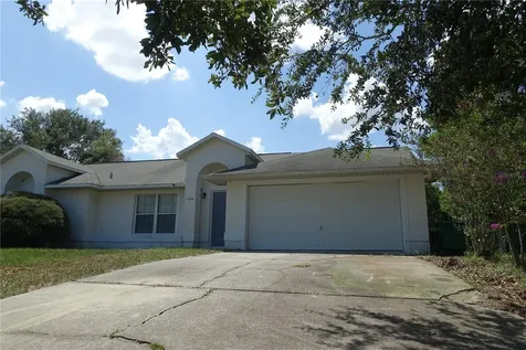 1694 April Avenue Deltona FL 32725