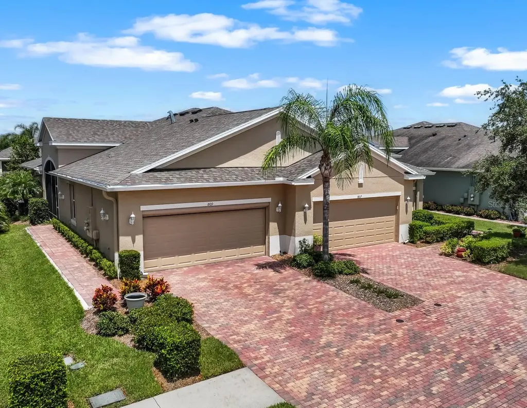 809 Chipper Drive Sun City Center FL 33573