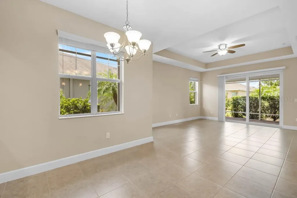 809 Chipper Drive Sun City Center FL 33573