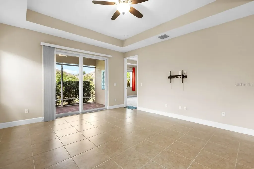 809 Chipper Drive Sun City Center FL 33573