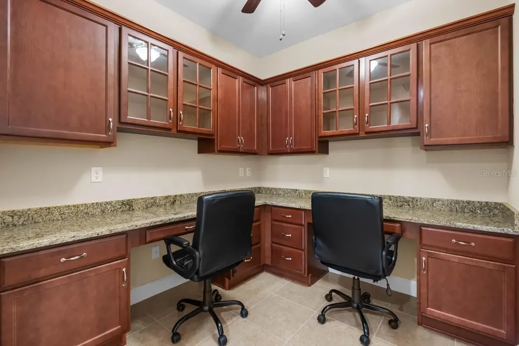 809 Chipper Drive Sun City Center FL 33573
