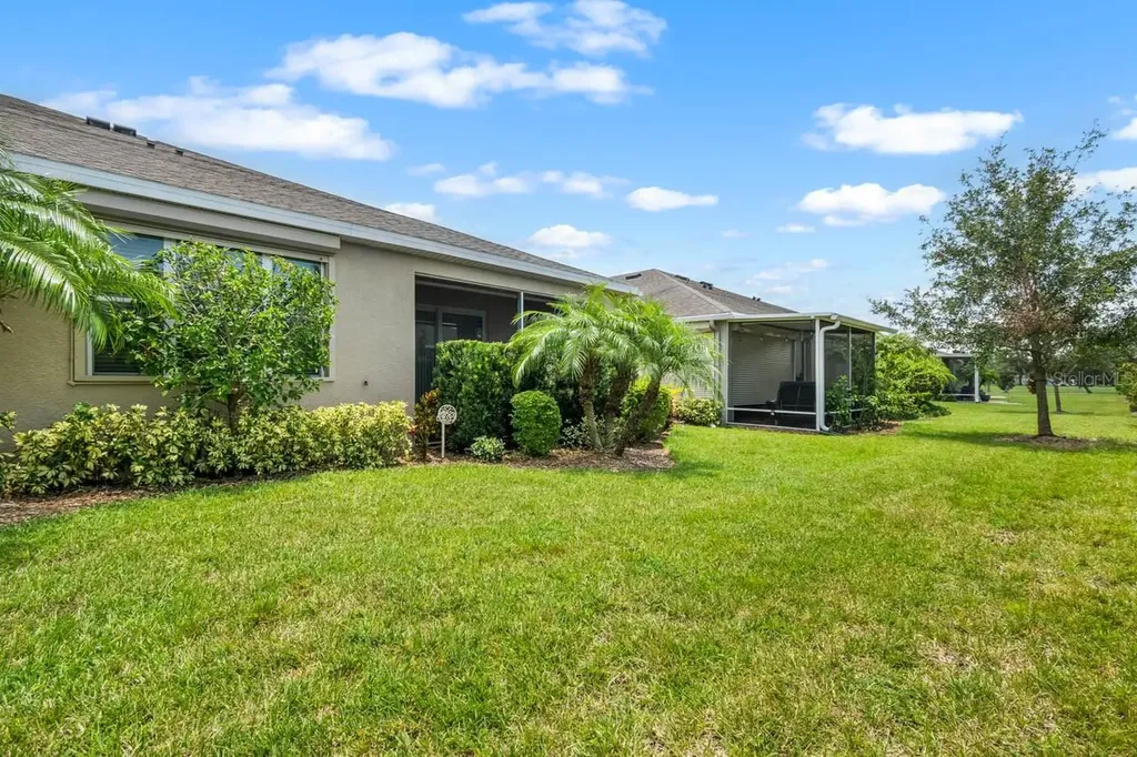 809 Chipper Drive Sun City Center FL 33573