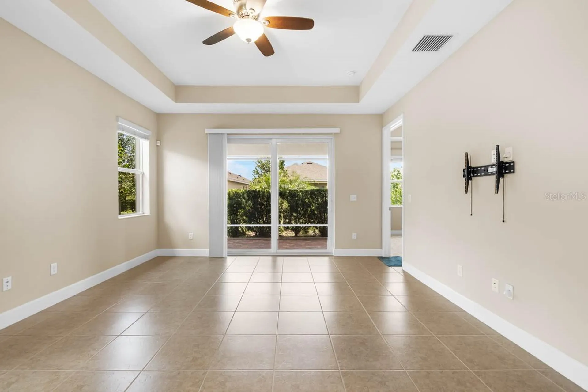 809 Chipper Drive Sun City Center FL 33573