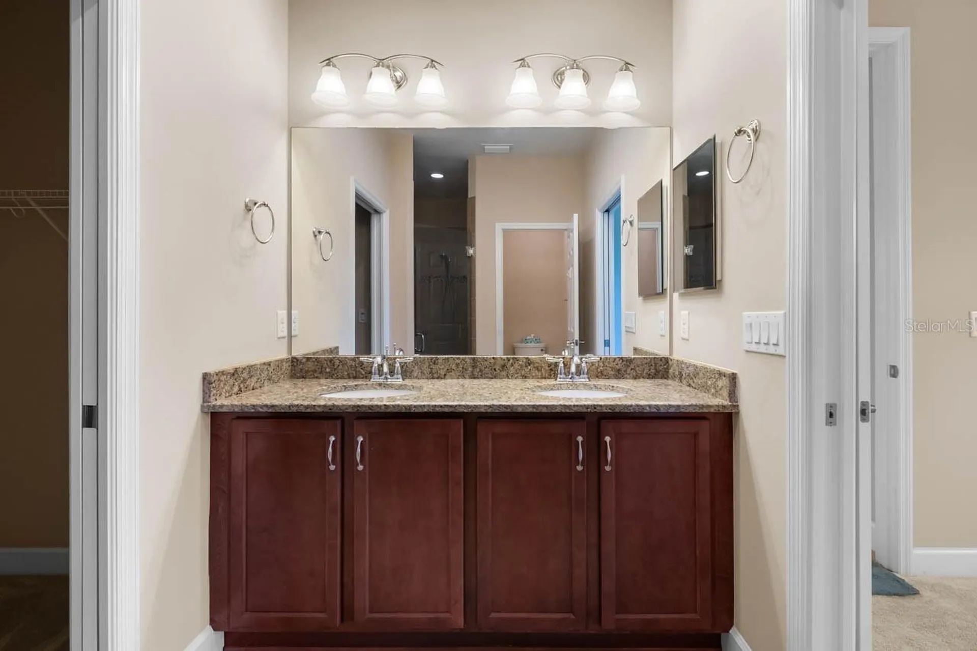809 Chipper Drive Sun City Center FL 33573