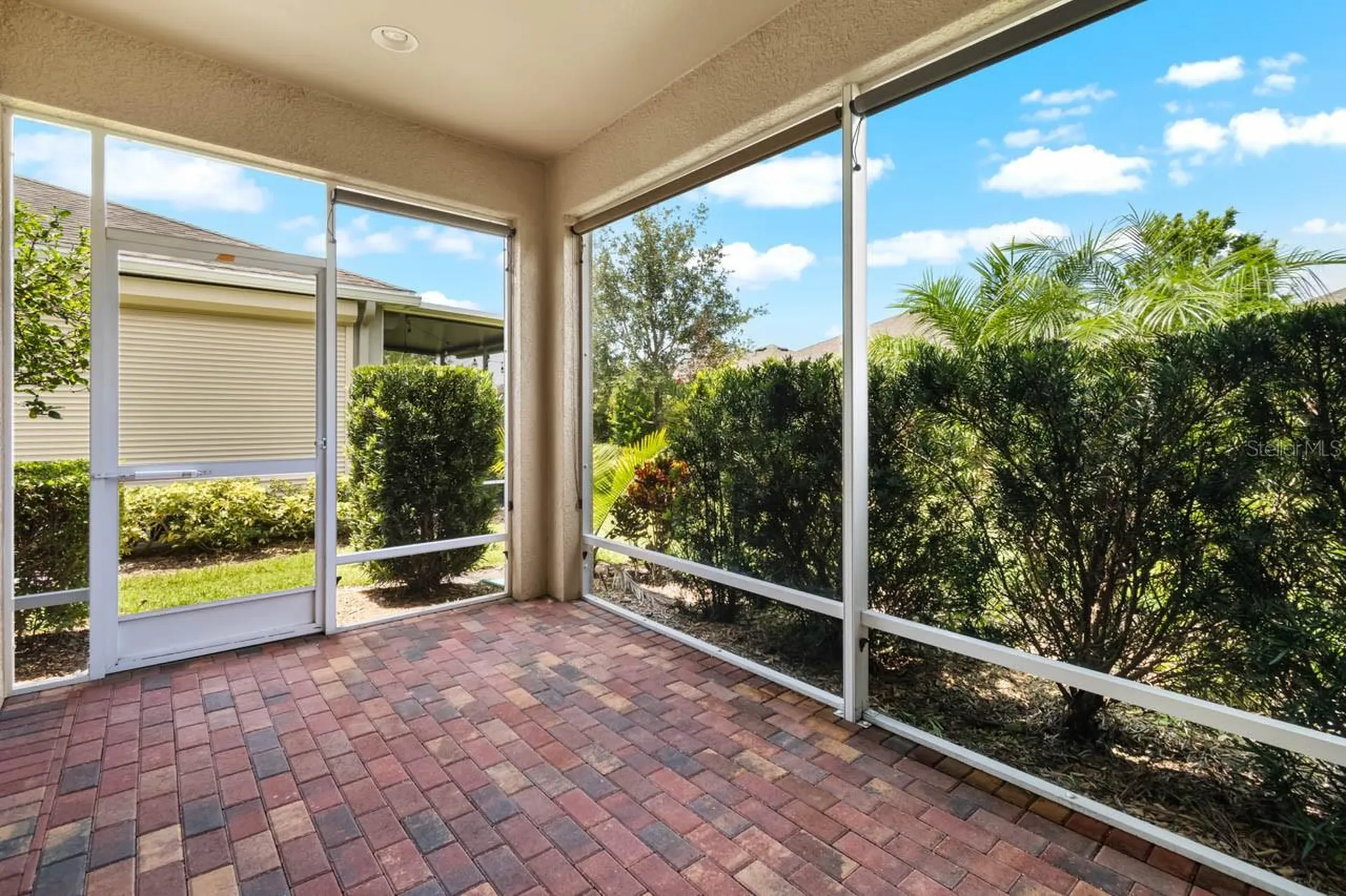 809 Chipper Drive Sun City Center FL 33573