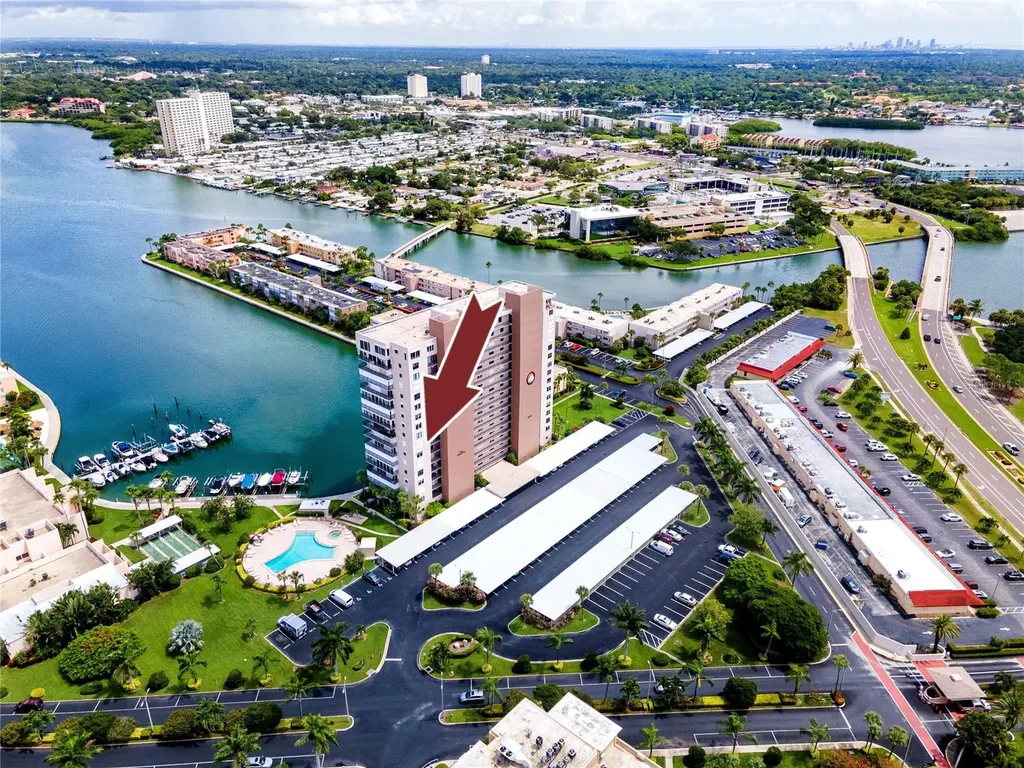 7300 Sun Island Drive S South Pasadena FL 33707