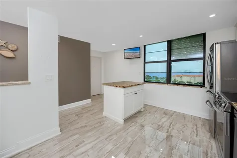 7300 Sun Island Drive S South Pasadena FL 33707