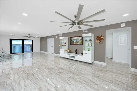 7300 Sun Island Drive S South Pasadena FL 33707