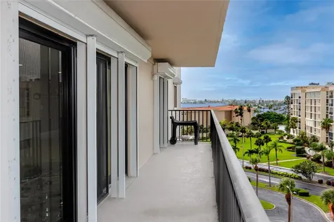 7300 Sun Island Drive S South Pasadena FL 33707