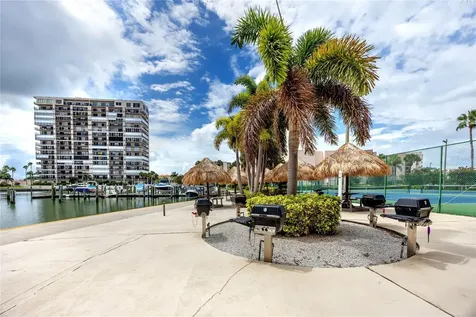 7300 Sun Island Drive S South Pasadena FL 33707