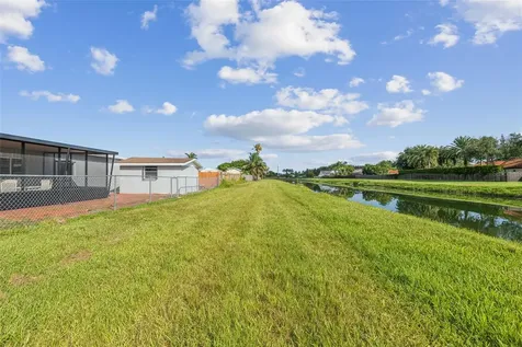 10471 SW 141 Street Miami FL 33176