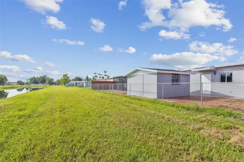 10471 SW 141 Street Miami FL 33176