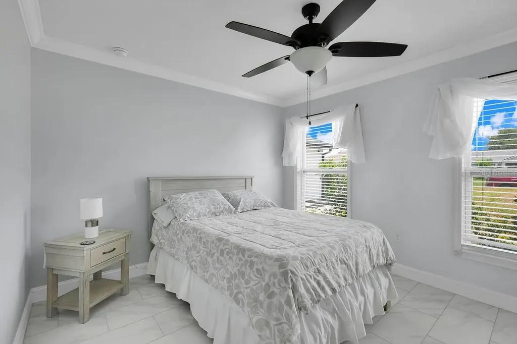 2412 Ainsworth Avenue Deltona FL 32738
