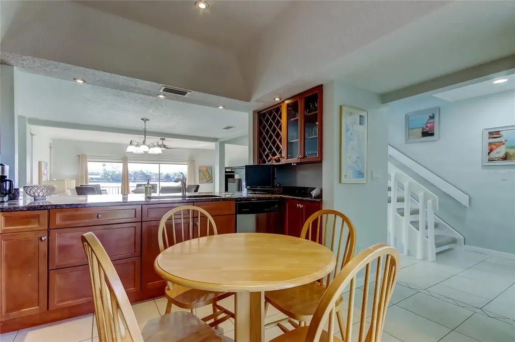 135 92nd Avenue Treasure Island FL 33706
