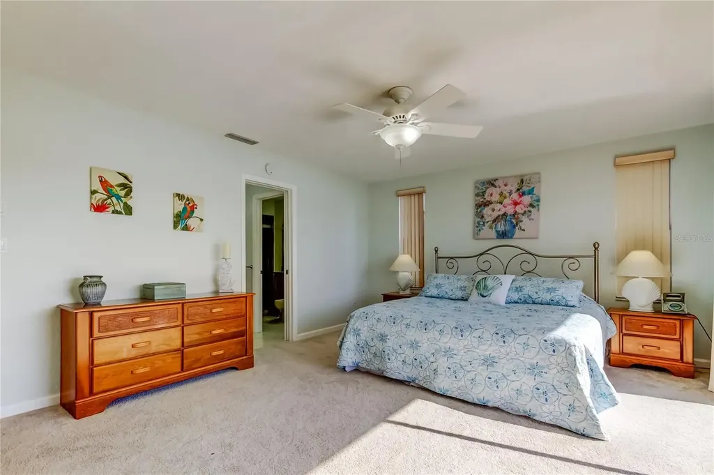 135 92nd Avenue Treasure Island FL 33706