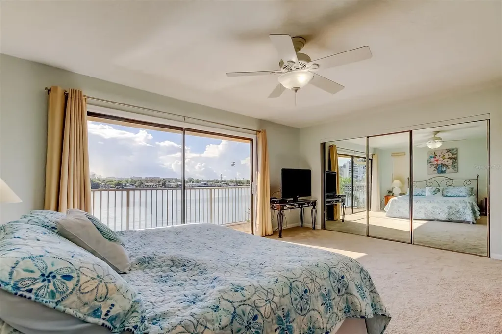 135 92nd Avenue Treasure Island FL 33706