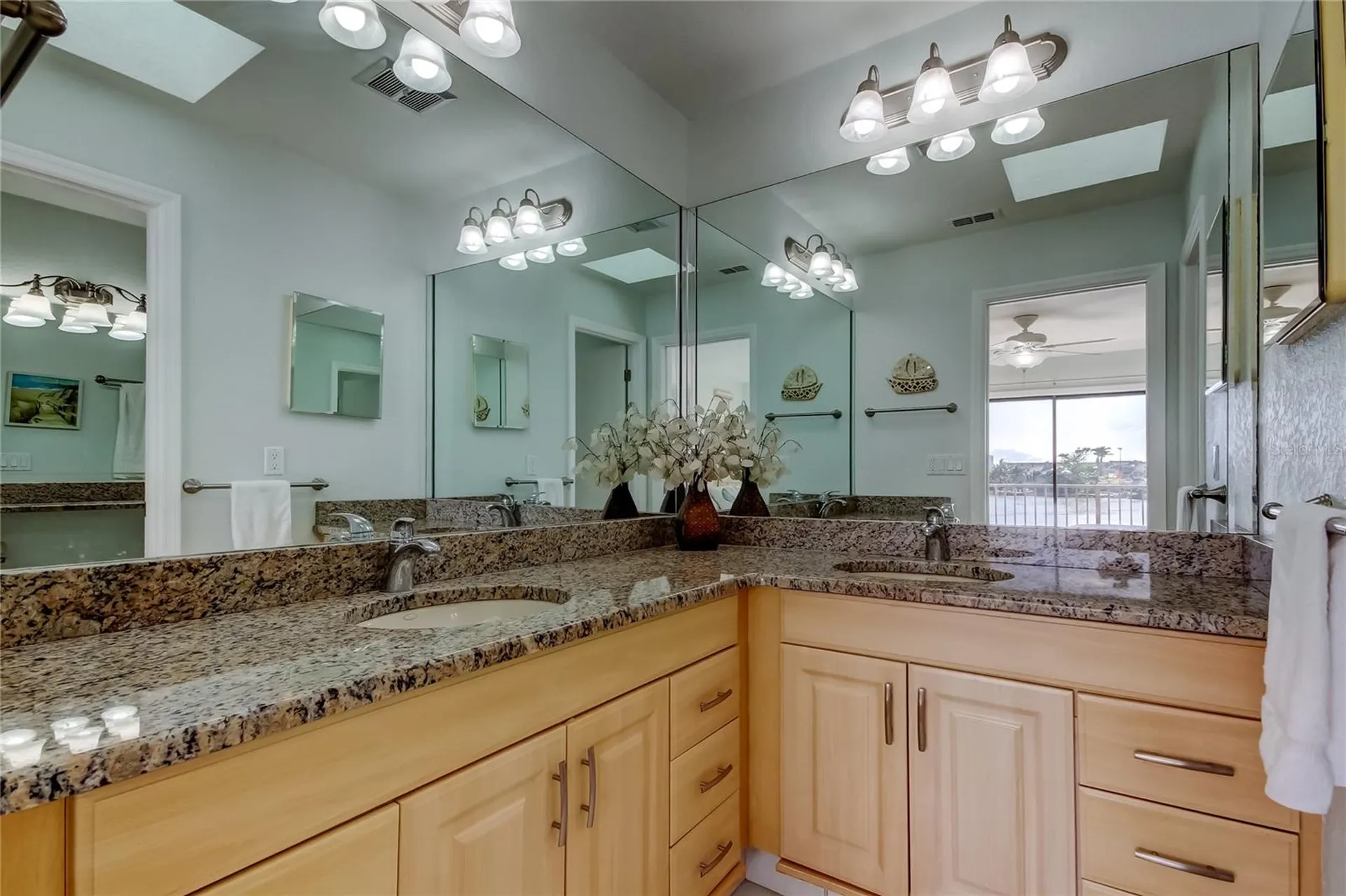 135 92nd Avenue Treasure Island FL 33706