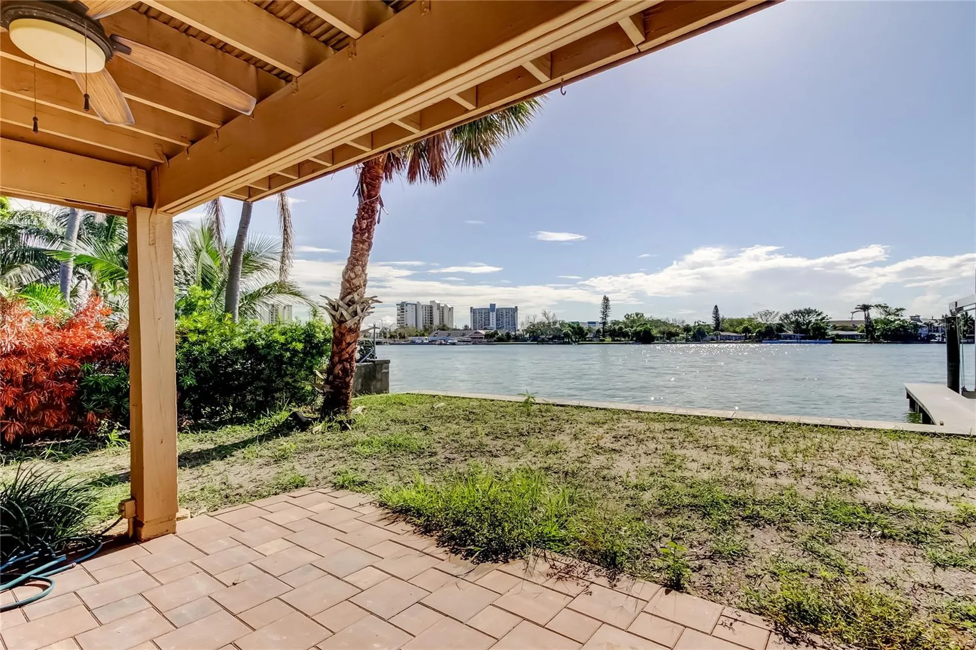 135 92nd Avenue Treasure Island FL 33706