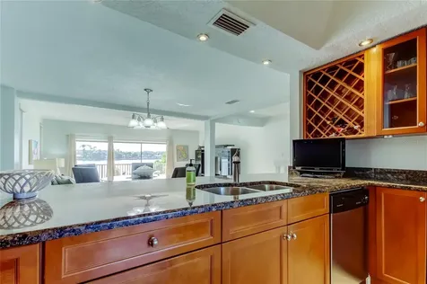 135 92nd Avenue Treasure Island FL 33706