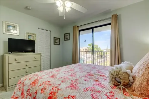 135 92nd Avenue Treasure Island FL 33706