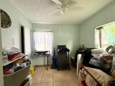5925 Dahlia Drive Orlando FL 32807