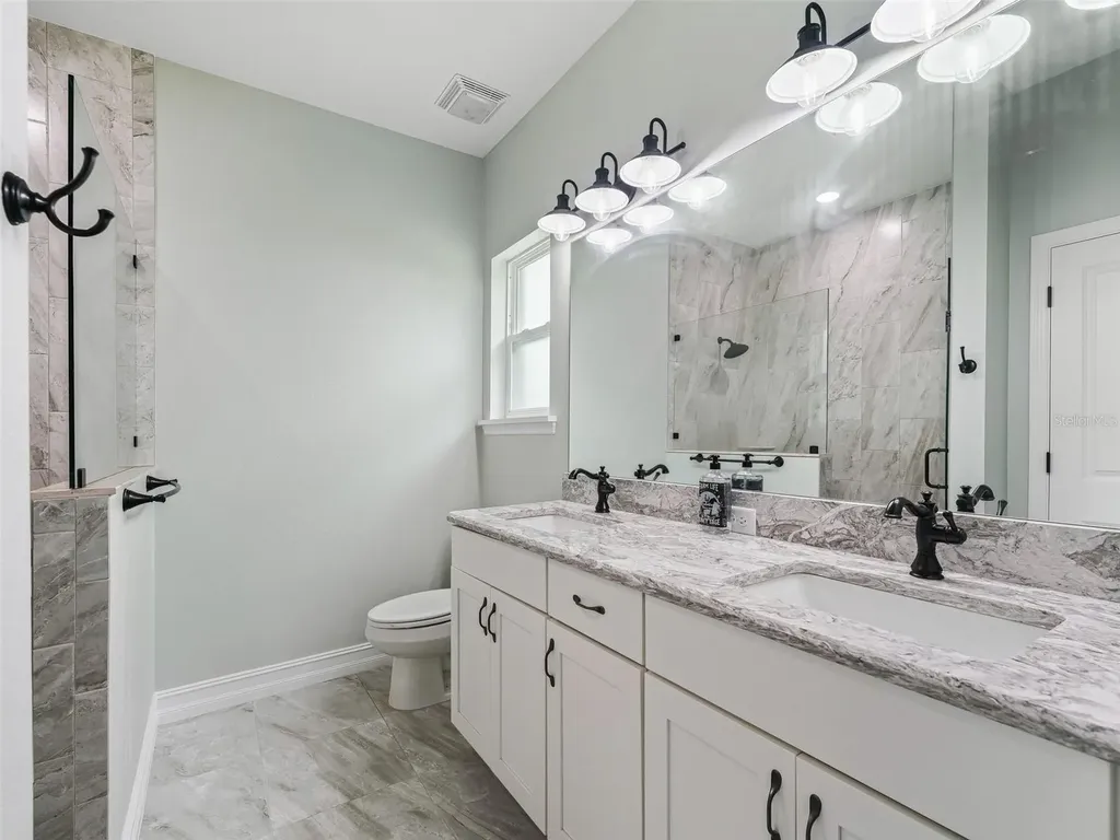 8567 Cr 635 Bushnell FL 33513