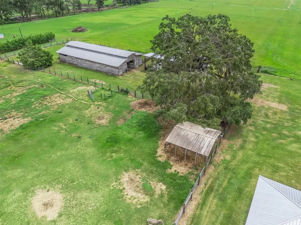 8567 Cr 635 Bushnell FL 33513