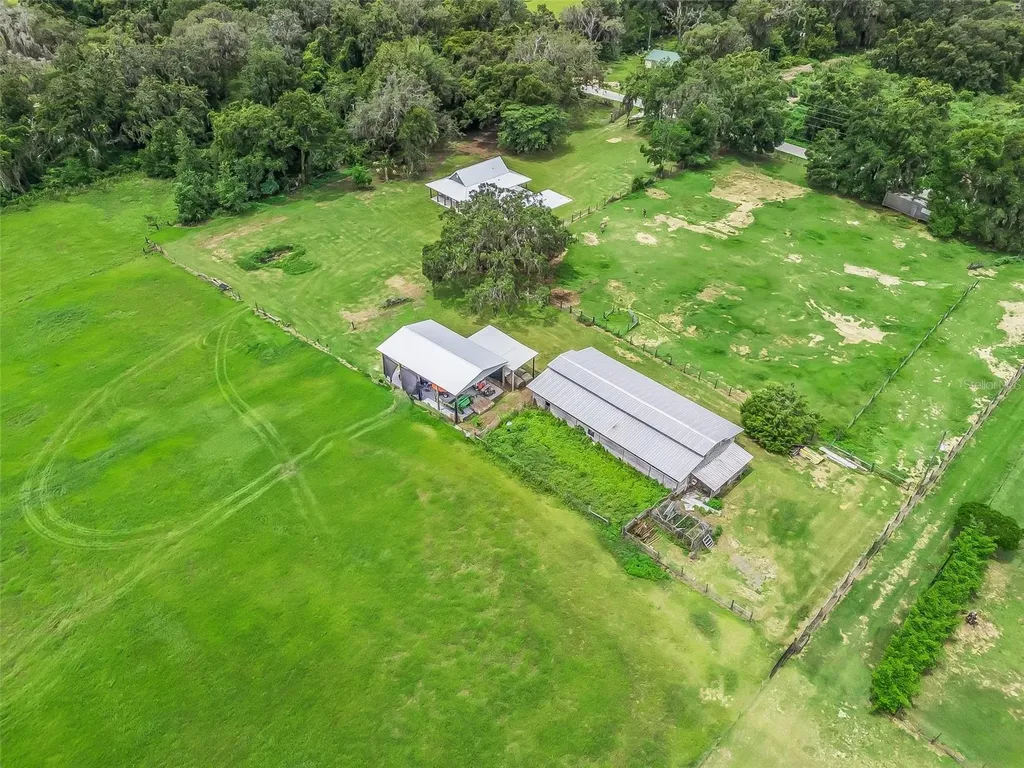 8567 Cr 635 Bushnell FL 33513