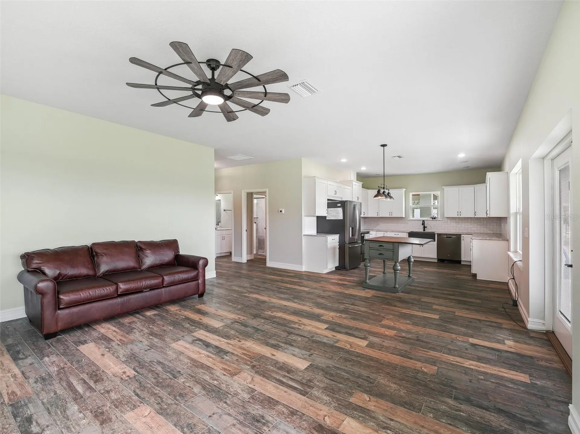 8567 Cr 635 Bushnell FL 33513