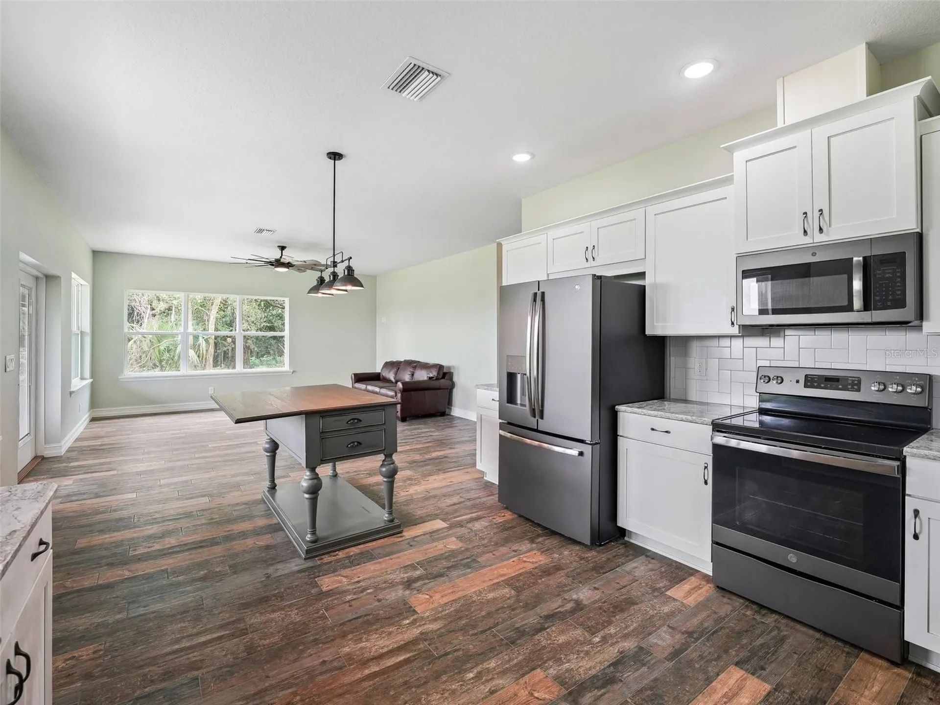 8567 Cr 635 Bushnell FL 33513