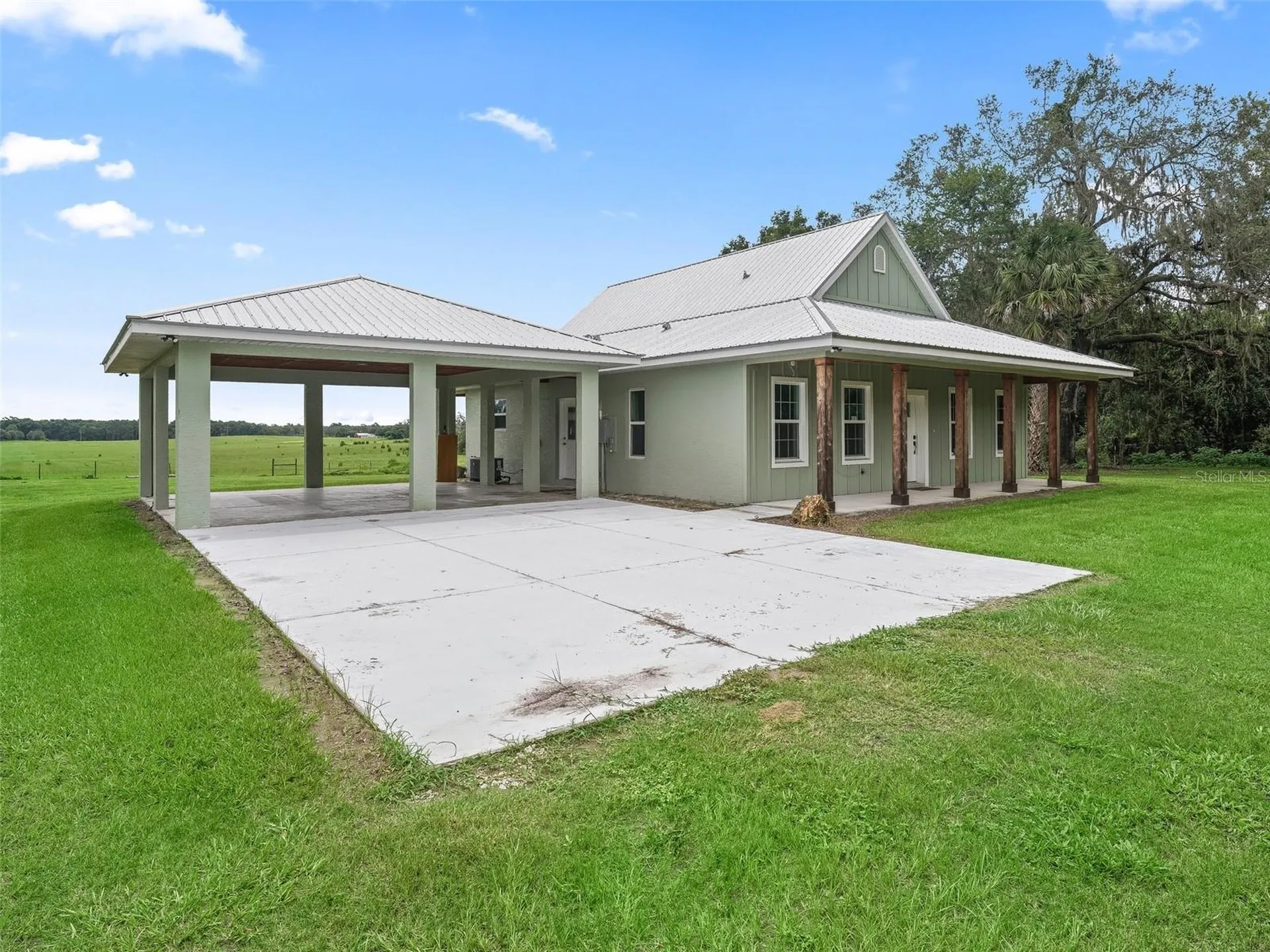 8567 Cr 635 Bushnell FL 33513