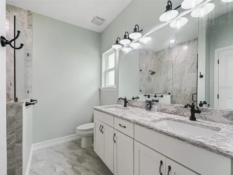 8567 Cr 635 Bushnell FL 33513