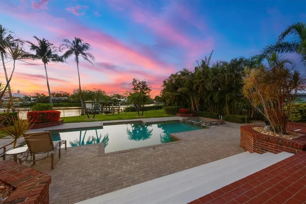 6012 Shore Acres Drive Bradenton FL 34209