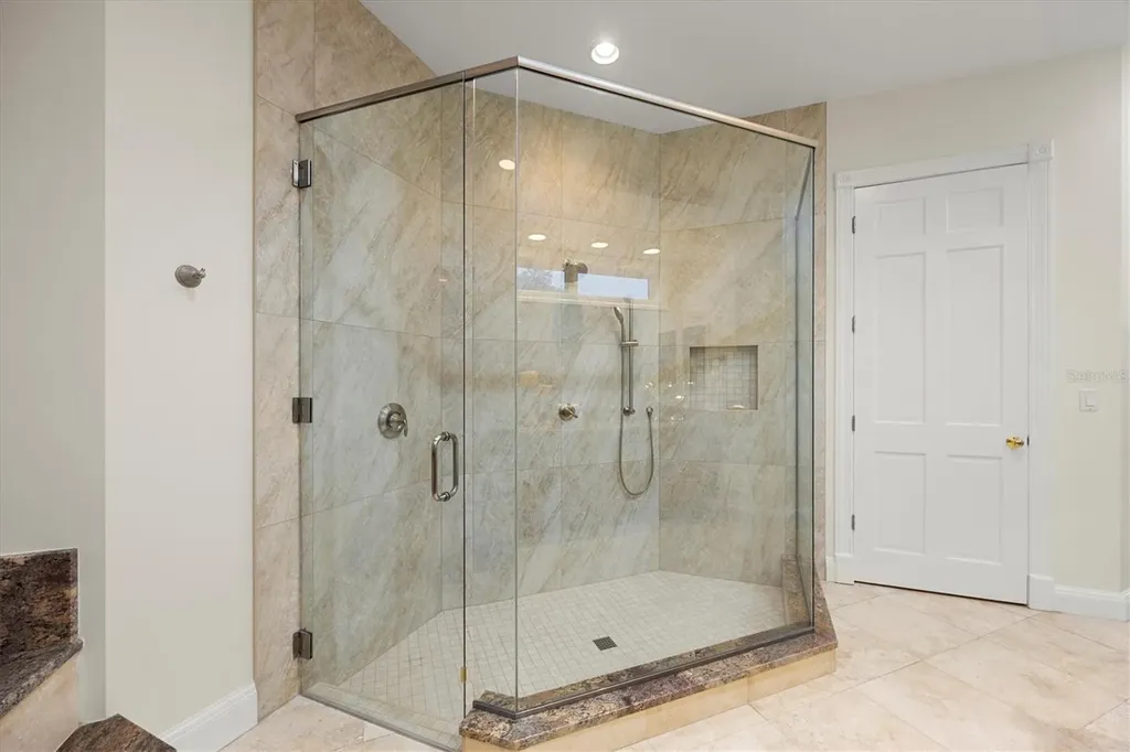 6012 Shore Acres Drive Bradenton FL 34209