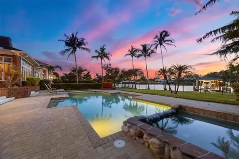 6012 Shore Acres Drive Bradenton FL 34209