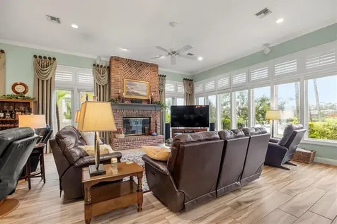 6012 Shore Acres Drive Bradenton FL 34209