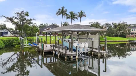 6012 Shore Acres Drive Bradenton FL 34209