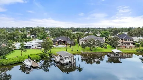 6012 Shore Acres Drive Bradenton FL 34209
