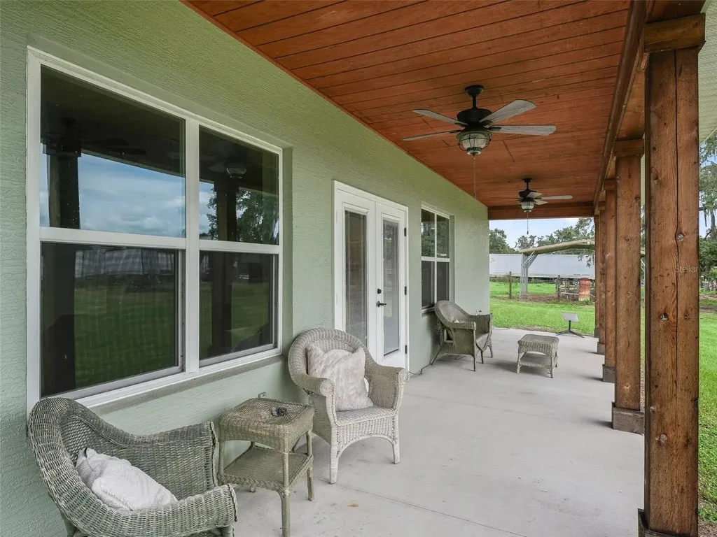 8567 Cr 635 Bushnell FL 33513