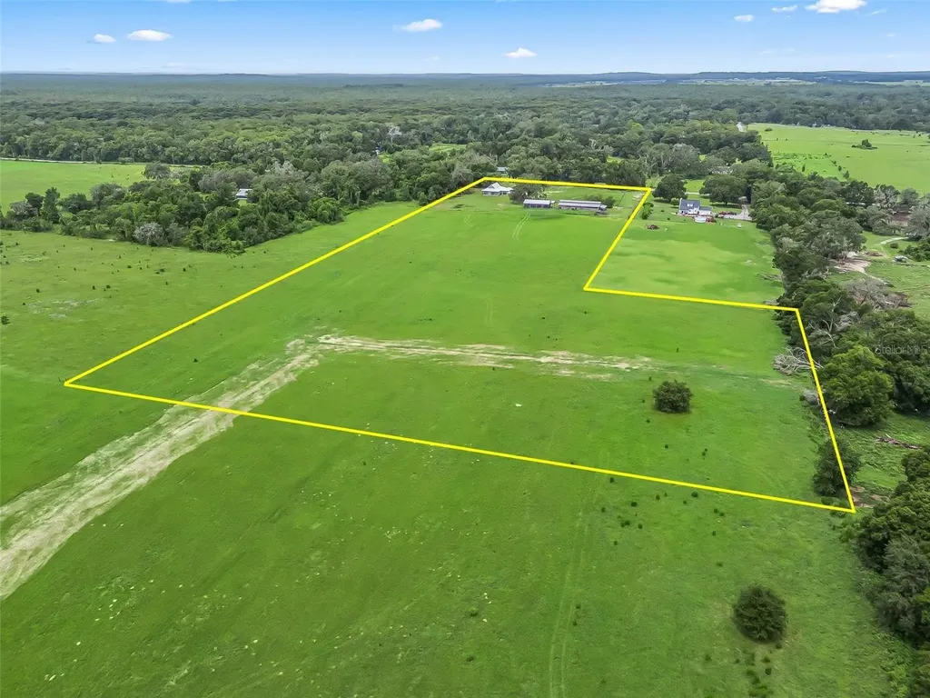 8567 Cr 635 Bushnell FL 33513