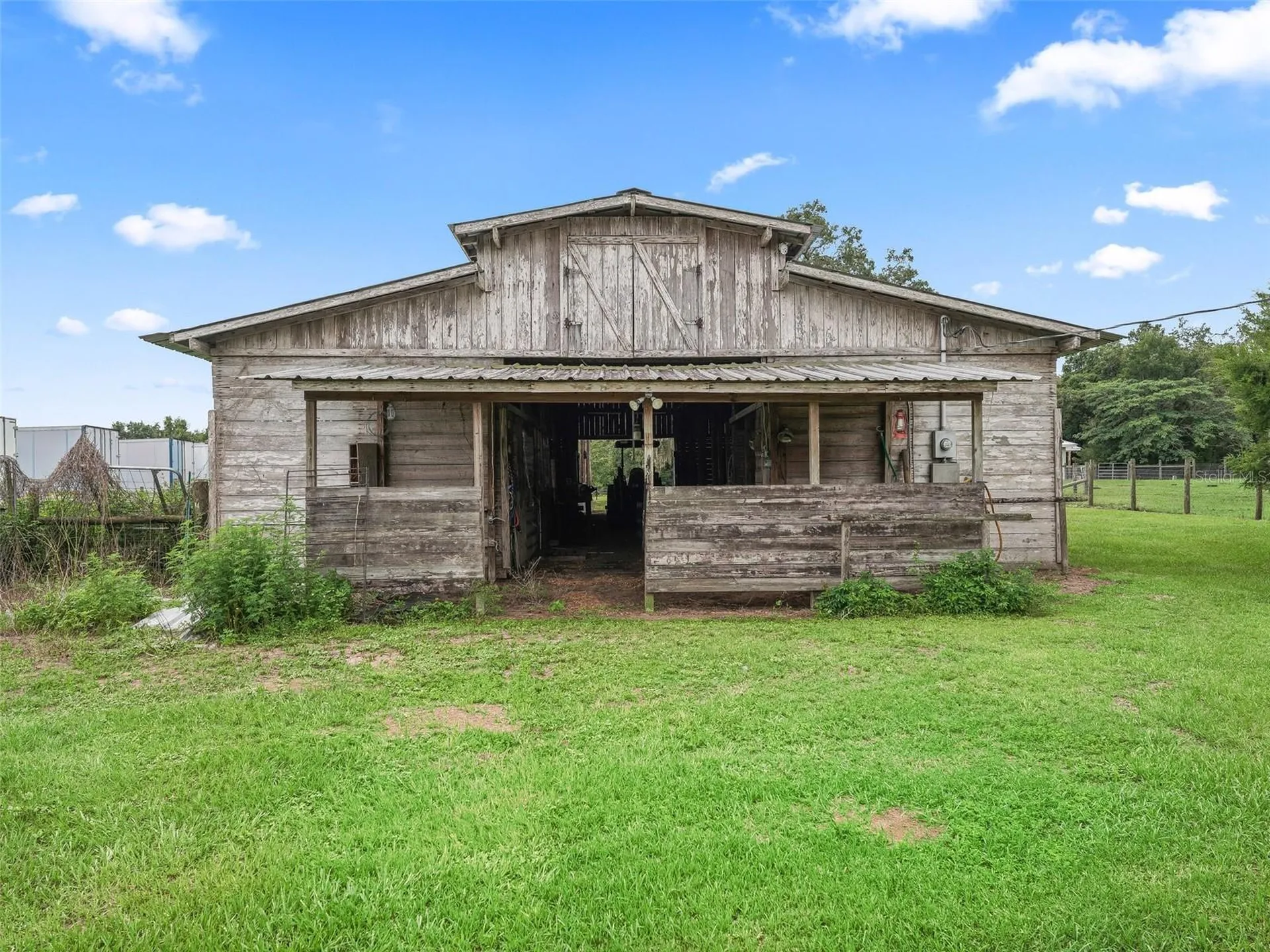 8567 Cr 635 Bushnell FL 33513