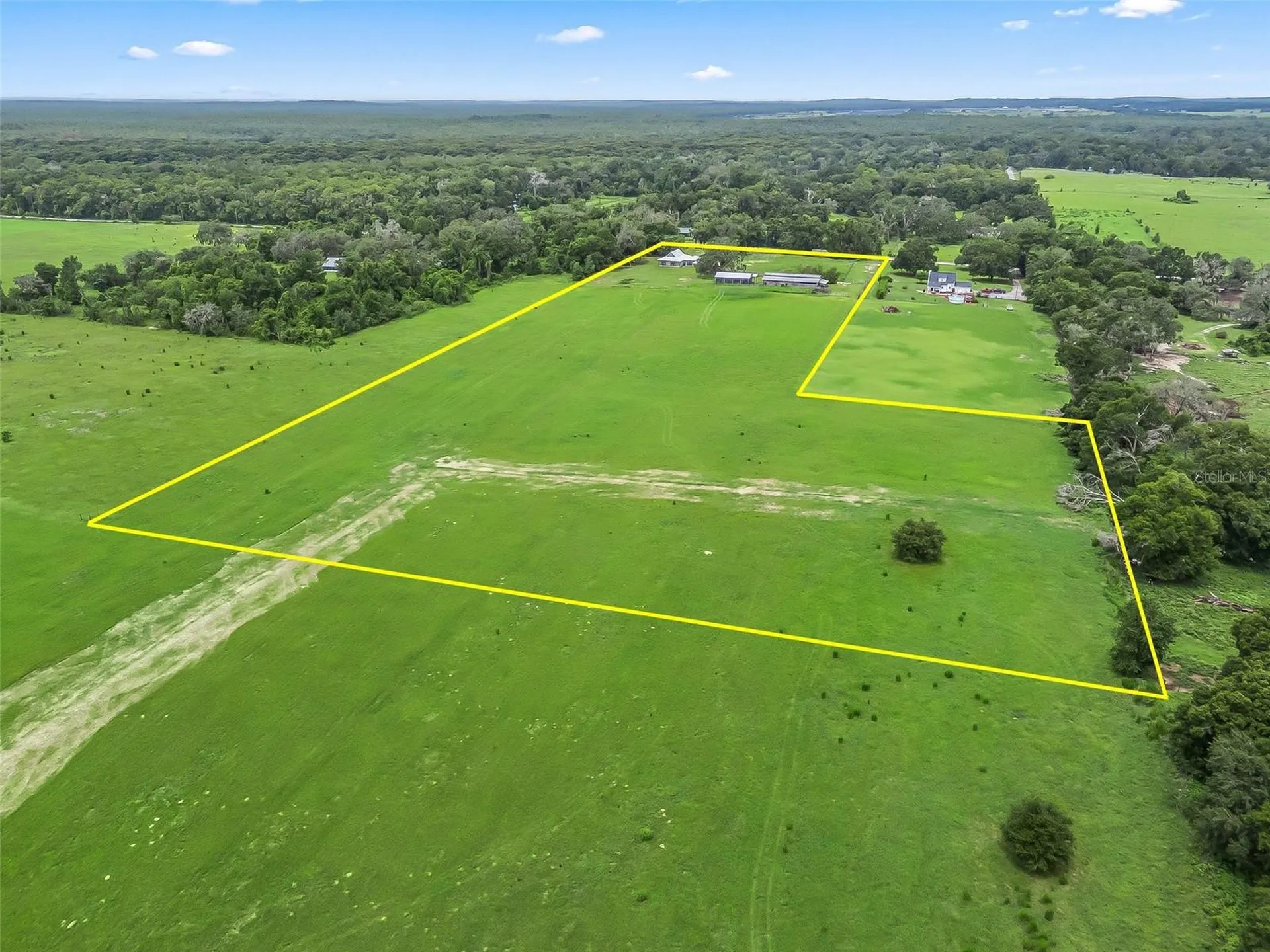 8567 Cr 635 Bushnell FL 33513