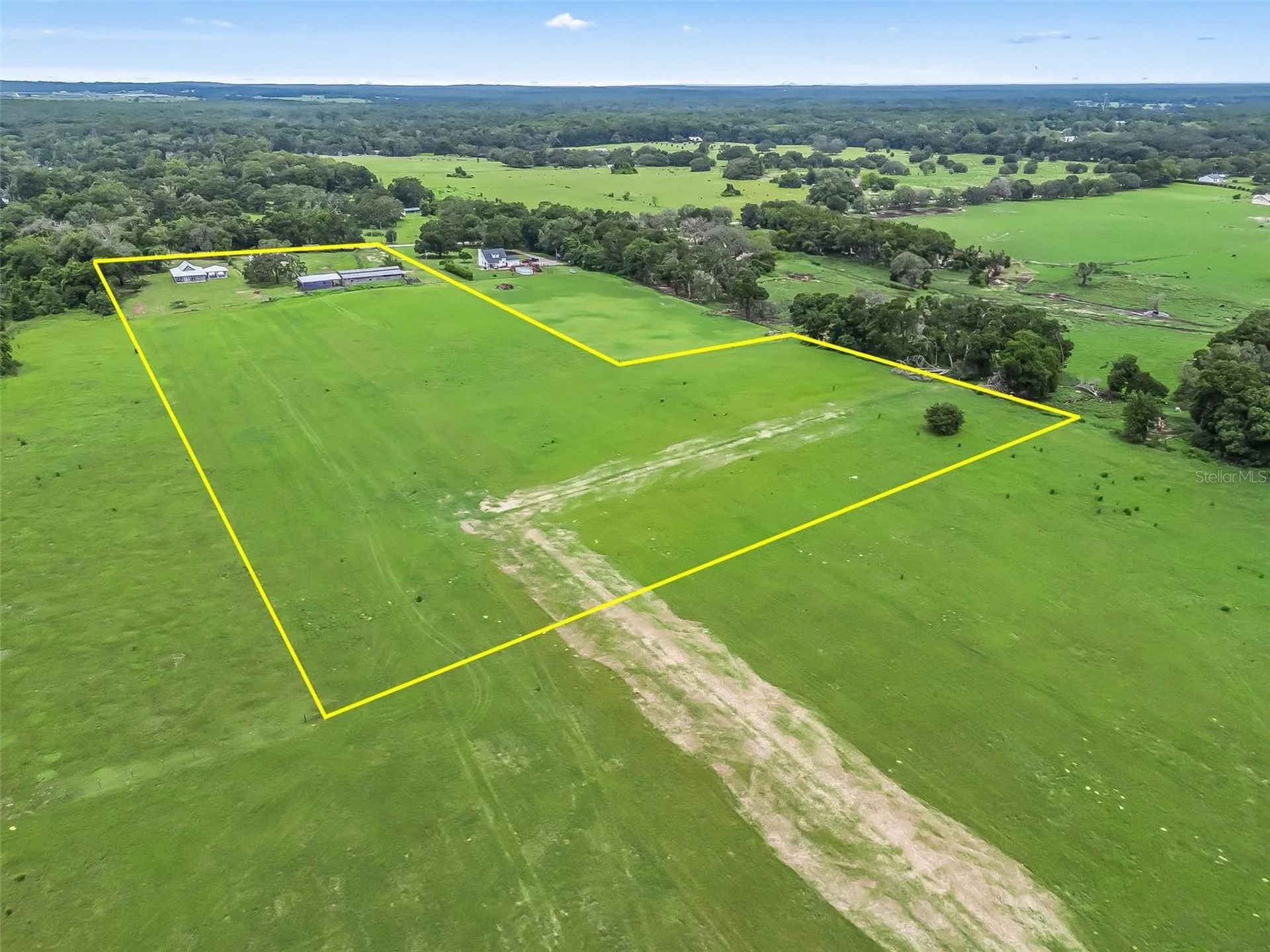 8567 Cr 635 Bushnell FL 33513