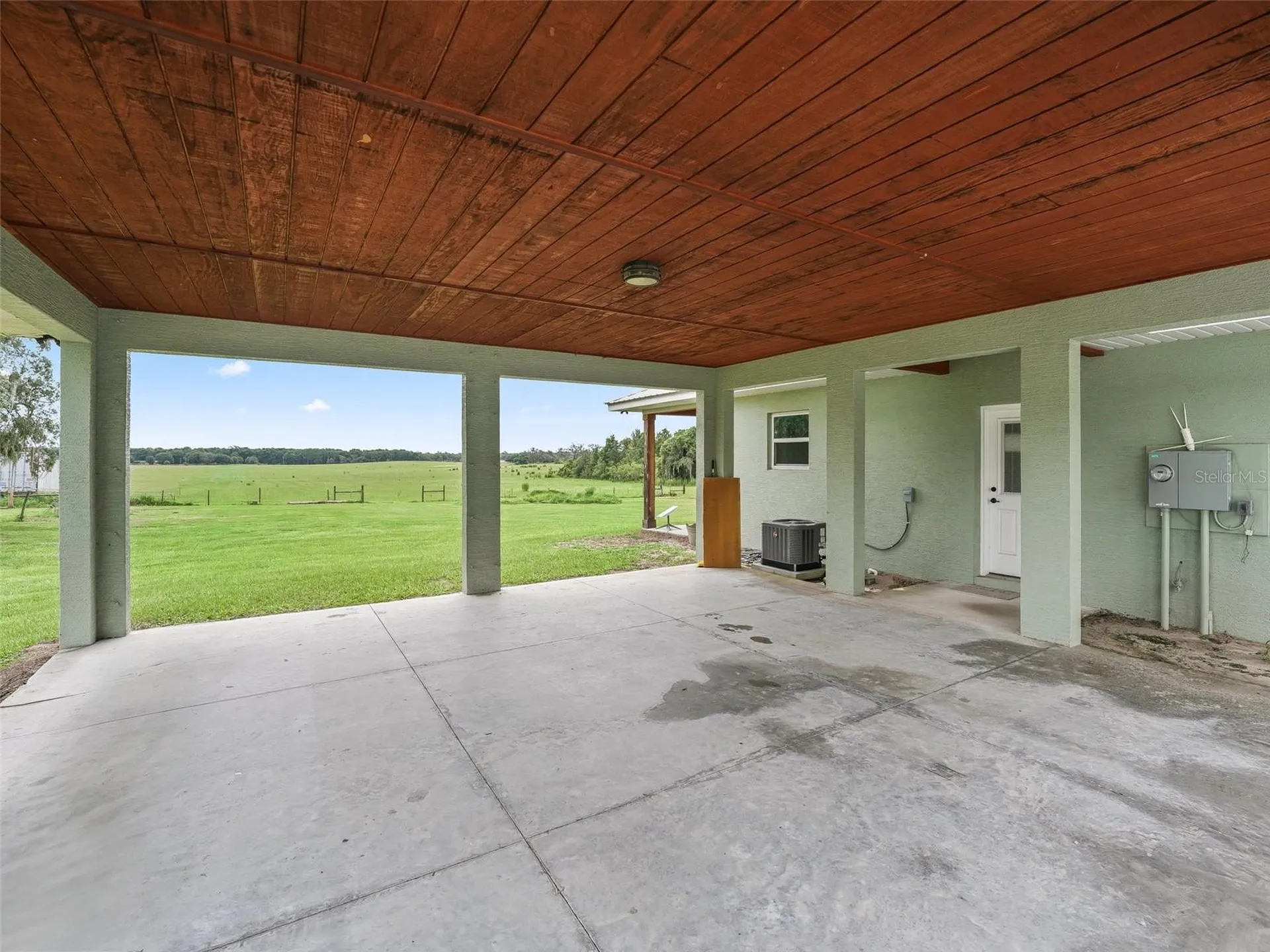 8567 Cr 635 Bushnell FL 33513